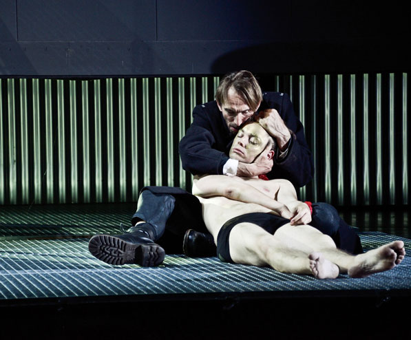 JOHN VON DÜFFEL: ÖDIPUS STADT Nach Sophokles, Euripides und Aischylos 2014  Theater St. Gallen  Regie: Katja Langenbach